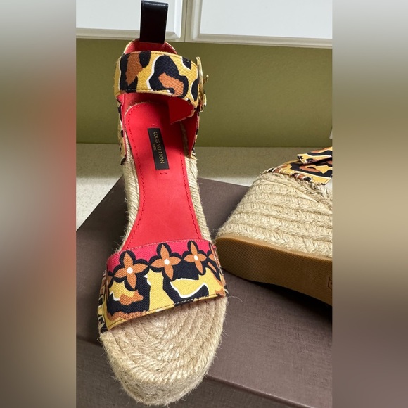 Louis Vuitton Sandals Brown Multicolor Canvas Leopard Print Wedge Sole Size 36 - Picture 12 of 13
